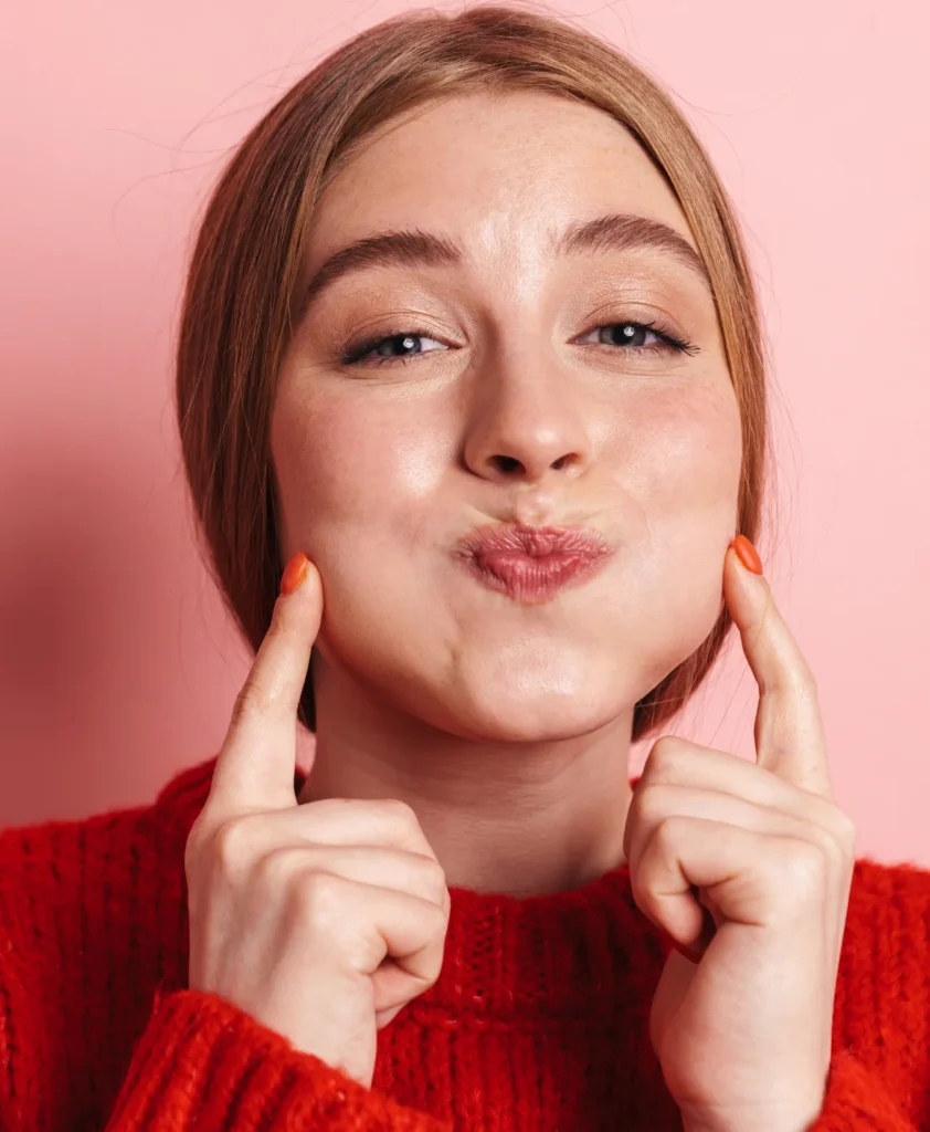 Cheek Implant Removal img