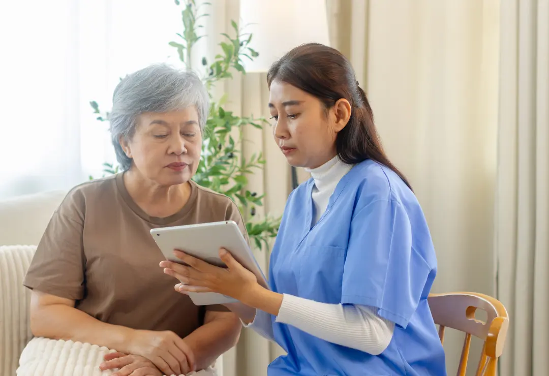 silicone implant buttock augmentation consultation thumbnail img